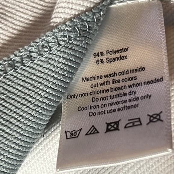 ALO yoga Club Sport Contour White Running Track Jacket Size S - Picture 11 of 12